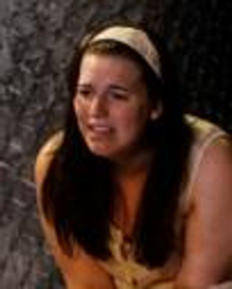 Ellen Elizabeth Steves Headshot