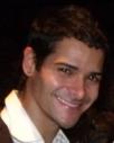 Waldemar Quinonis Headshot