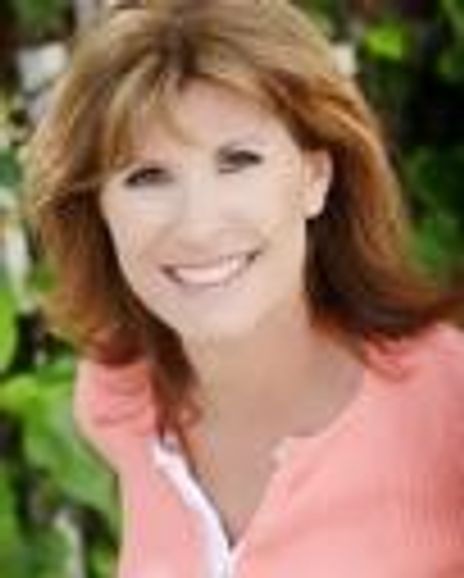 Judy Norton Headshot