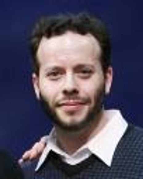 Joseph Zellnik Headshot