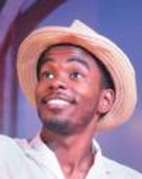 Lorenz Arnell Headshot