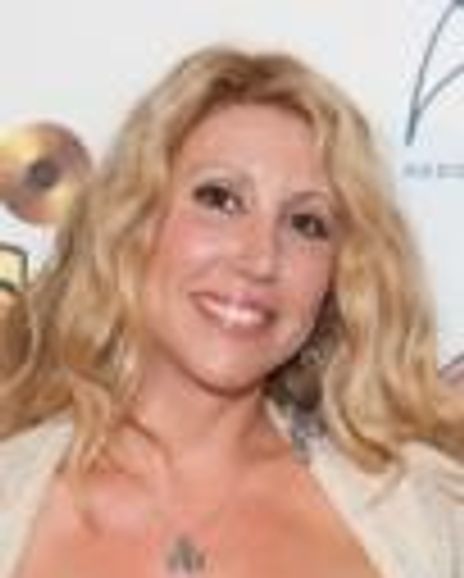 Stefanie Michaels Headshot