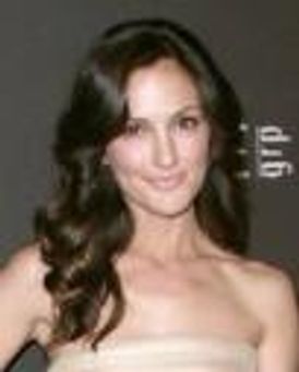 Minka Kelly Headshot
