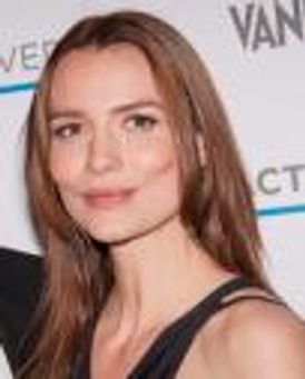 Saffron Burrows Headshot