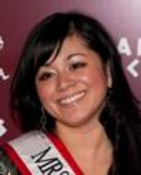 Patty Barba Headshot