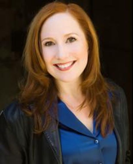Monica Blaze Leavitt Headshot