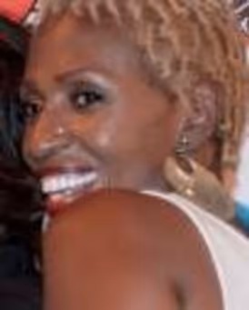 Aziza Miller Headshot