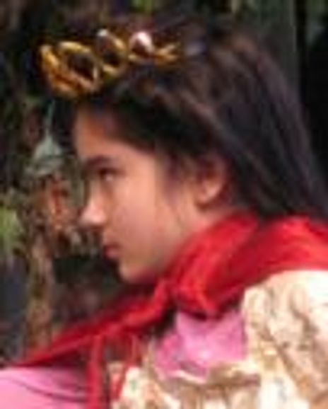 Angela Moline Headshot