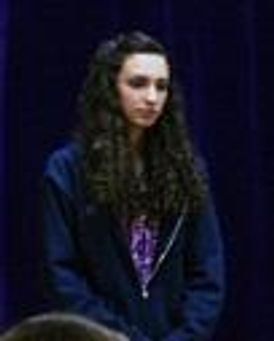 Elana Valastro Headshot