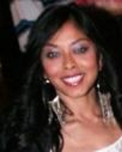 Anju McIntyre Headshot