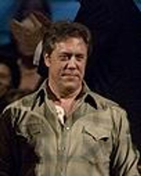 Peter Halverson Headshot