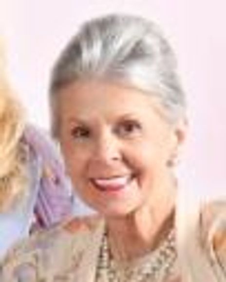 Ouida White Headshot