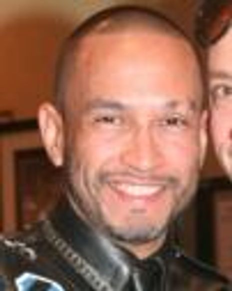 Damien Parra Headshot