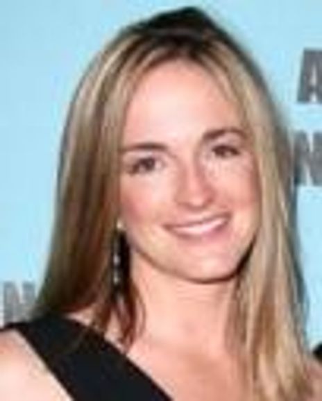 Molly McNearney Headshot