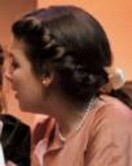 Molly Knudsen Headshot