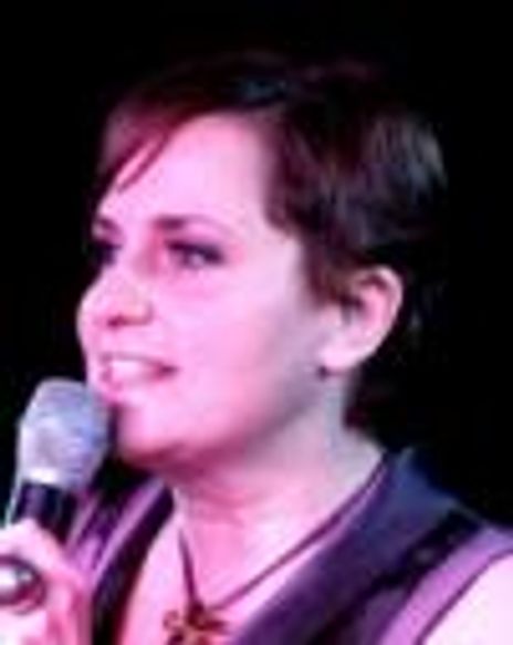 Shelly Goldstein Headshot