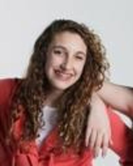 Allie Short Headshot