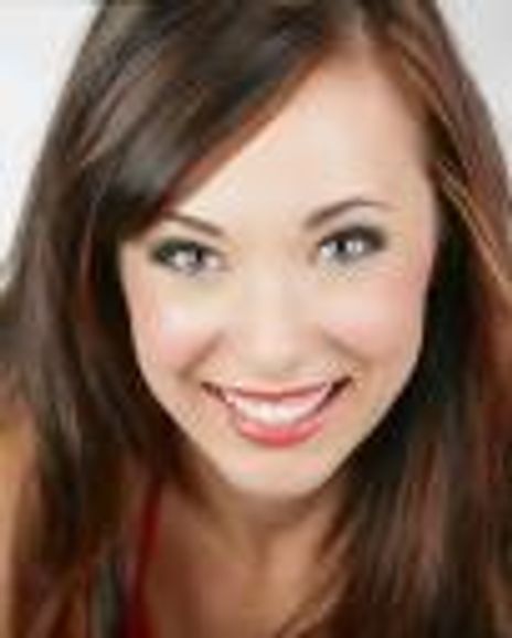 Stefanie Clouse Headshot