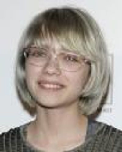 Tavi Gevinson Headshot