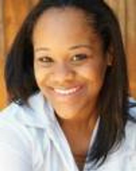 Teanna Berry Headshot