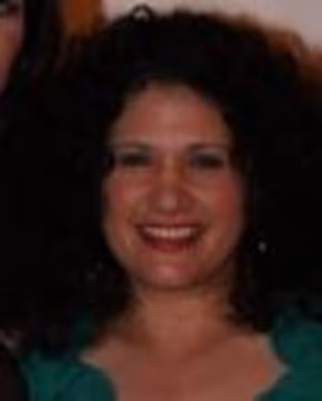 Lynn Marie Squillace Headshot