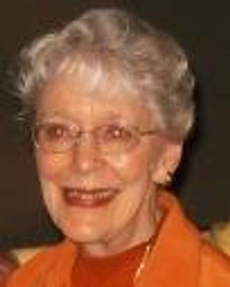 Elizabeth Sherrill Headshot