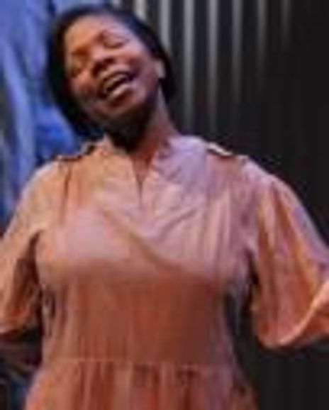 Sherida McMullan Headshot