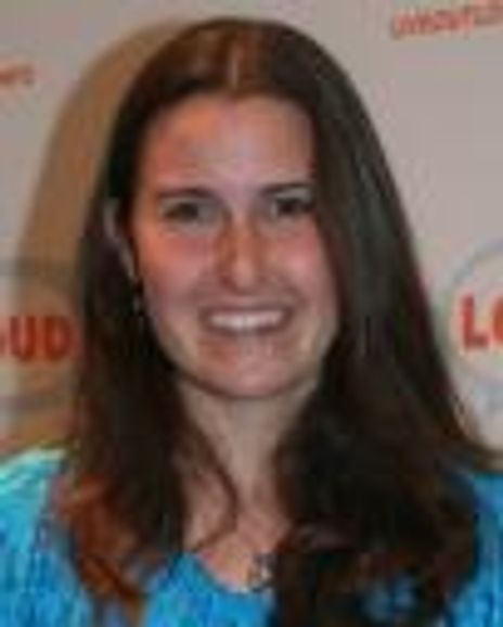 Chelsea Schade Headshot