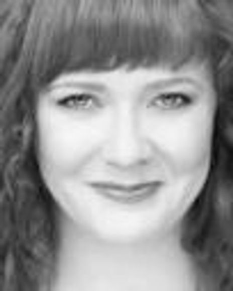 Emily Cramer Headshot