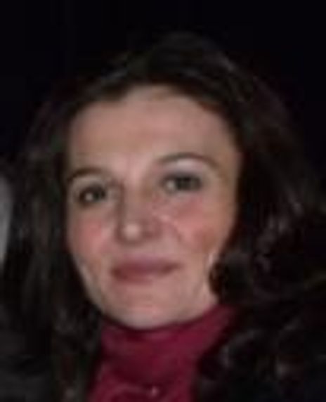 Antionette LaVecchia Headshot