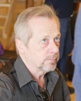 Stephen Ouimette Headshot