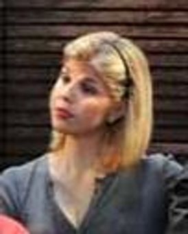 Kerri Brackin Headshot