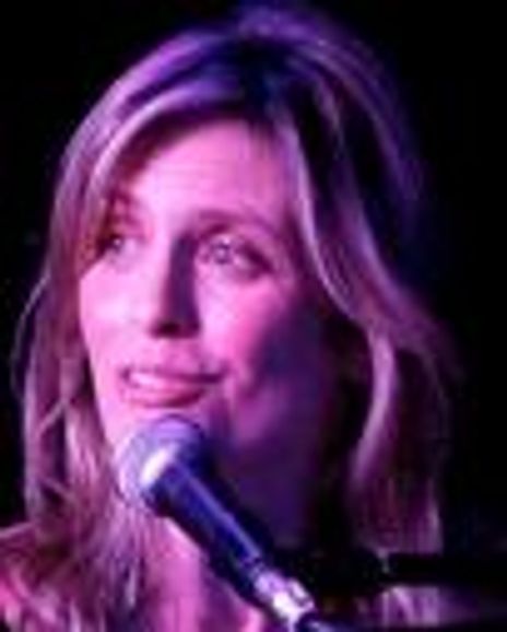 Helen Slater Headshot