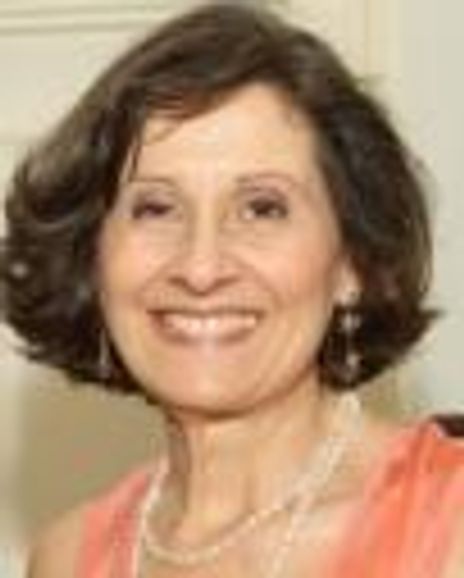 Lydia Kontos Headshot