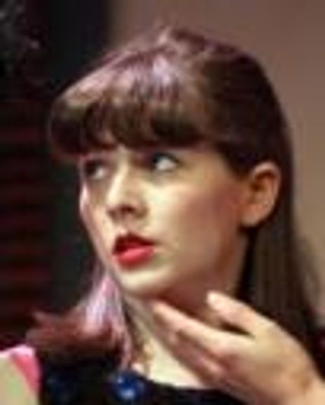 Amy Loughton Headshot