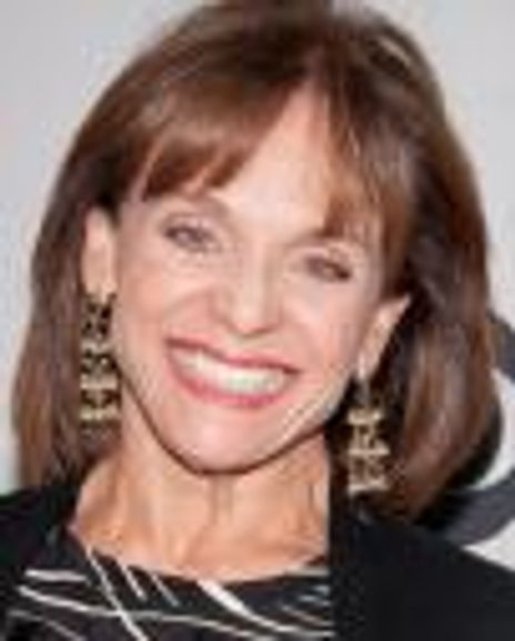 Valerie Hooper Headshot