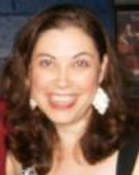 Lisa Herceg Headshot