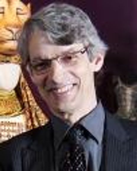 Narran McLean Headshot