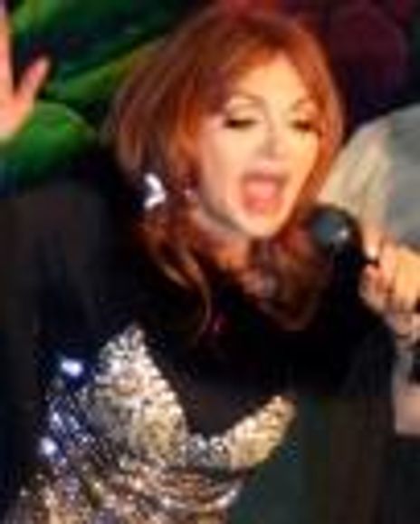 Judy Teunta Headshot