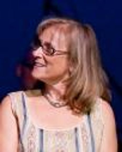 Barbara Stoller Headshot