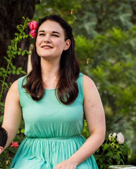 Emily Goldberg Headshot