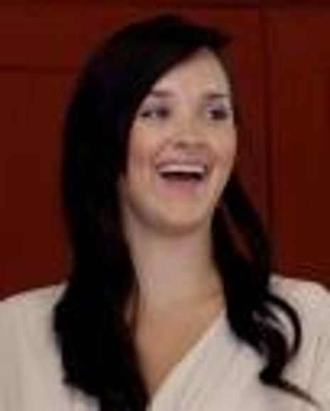 Jill Armour Headshot