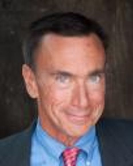 Tom Chiola Headshot