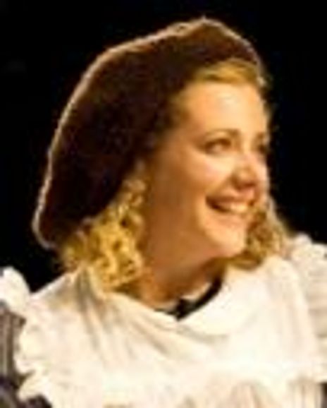 Louisa Clein Headshot