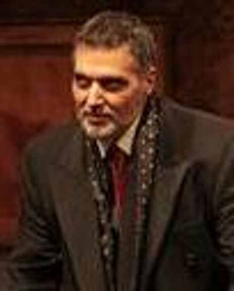 Gordon McConnel Headshot