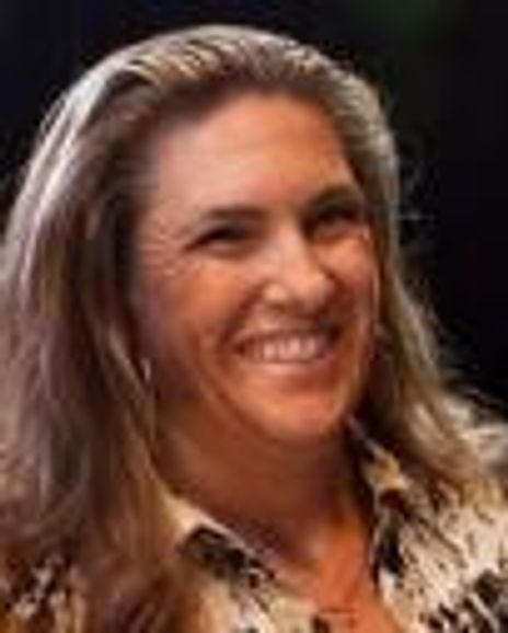 Rachel Greenbush Headshot