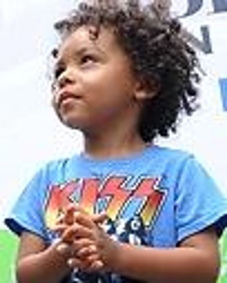 Aubrey Mills Headshot