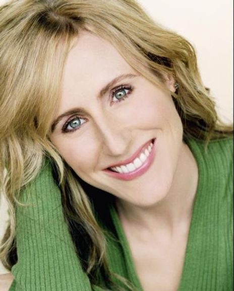 Liza de Weerd Headshot