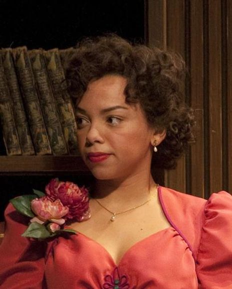 Zarrin Darnell-Martin Headshot