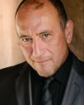 Miguel Perez Headshot